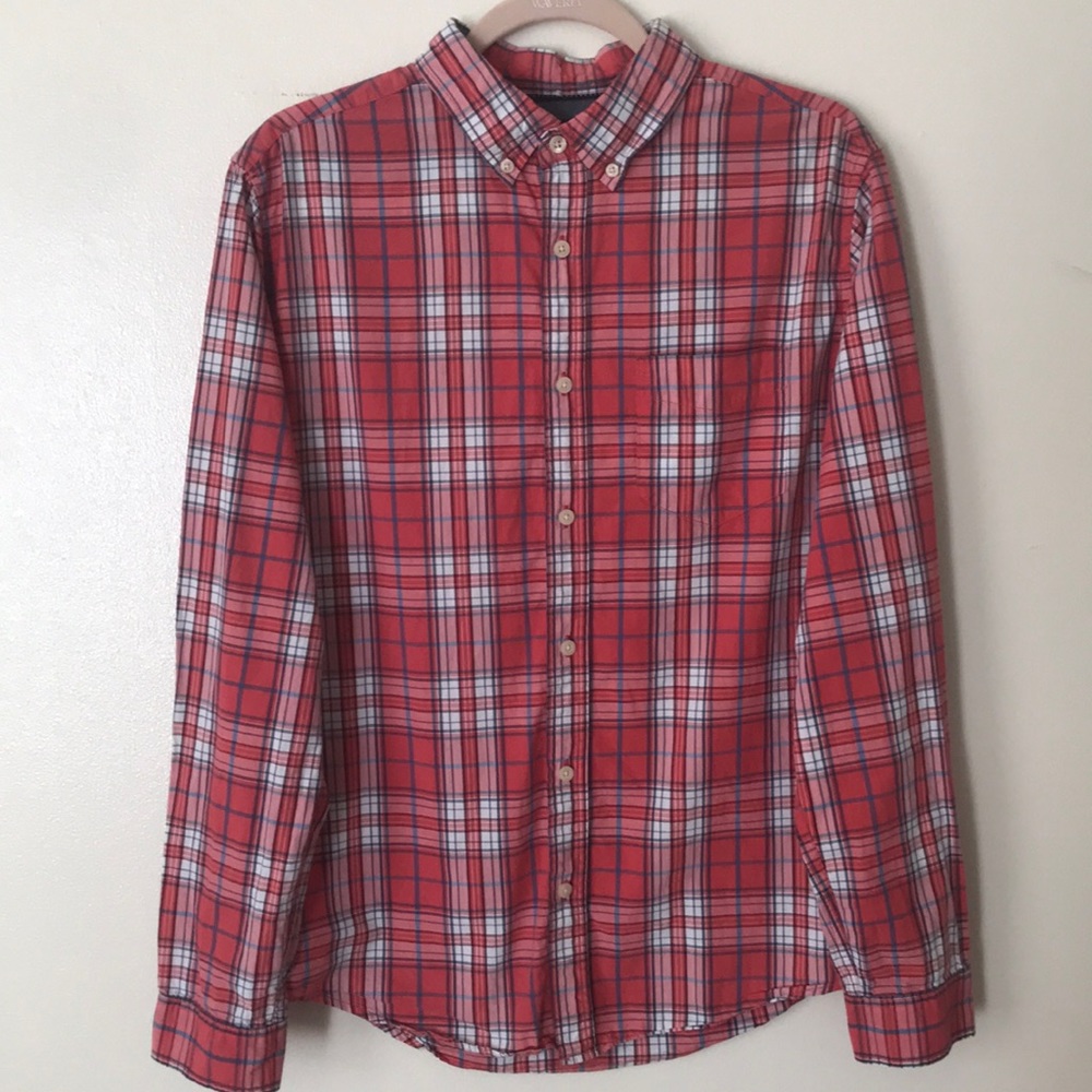 Aeropostale: Long Sleeve Button Up Shirt
